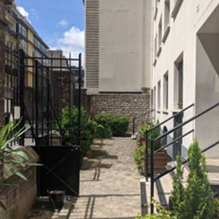 Bureau privé 40 m² 9 postes Location bureau Rue Chanzy Paris 75011 - photo 1
